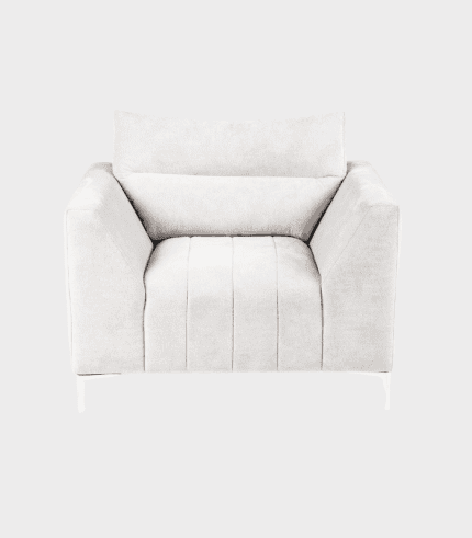Sofá moderno en color claro, ideal para decoración de interiores, con cómodos sillones y acabado elegante.