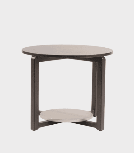 2. Mesa de centro moderna con estructura de madera y superficie redonda en color gris claro.