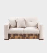 2. Sofá beige con cojines, estilo moderno, resistente y cómodo, ideal para decorar salas y salones.