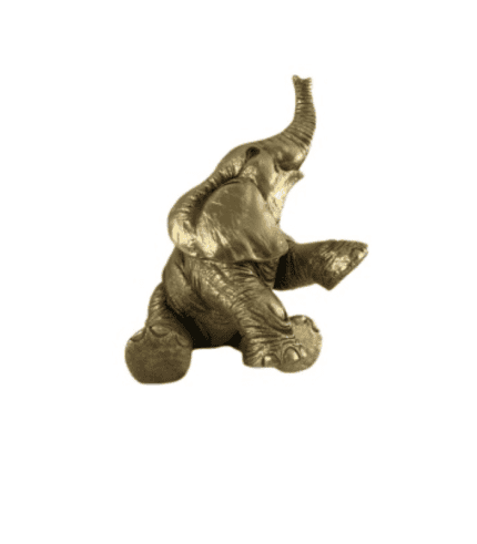 Elefante de color dorado sentado, con un estilo artístico y moderno, ideal para decorar ambientes o usar como pieza decorativa llamativa.