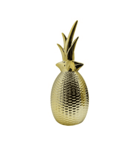 Vela decorativa en forma de piña con acabado dorado brillante, ideal para añadir un toque elegante y moderno a la decoración del hogar o la oficina.