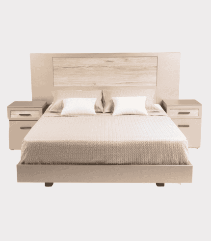 Conjunto de cama con cabecera de madera clara y mesitas laterales integradas, en decoración moderna y minimalista, ideal para dormitorios elegantes y funcionales.