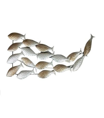 Pez plateado decorativo en forma de grupo de peces, ideal para muebles y decoración moderna.